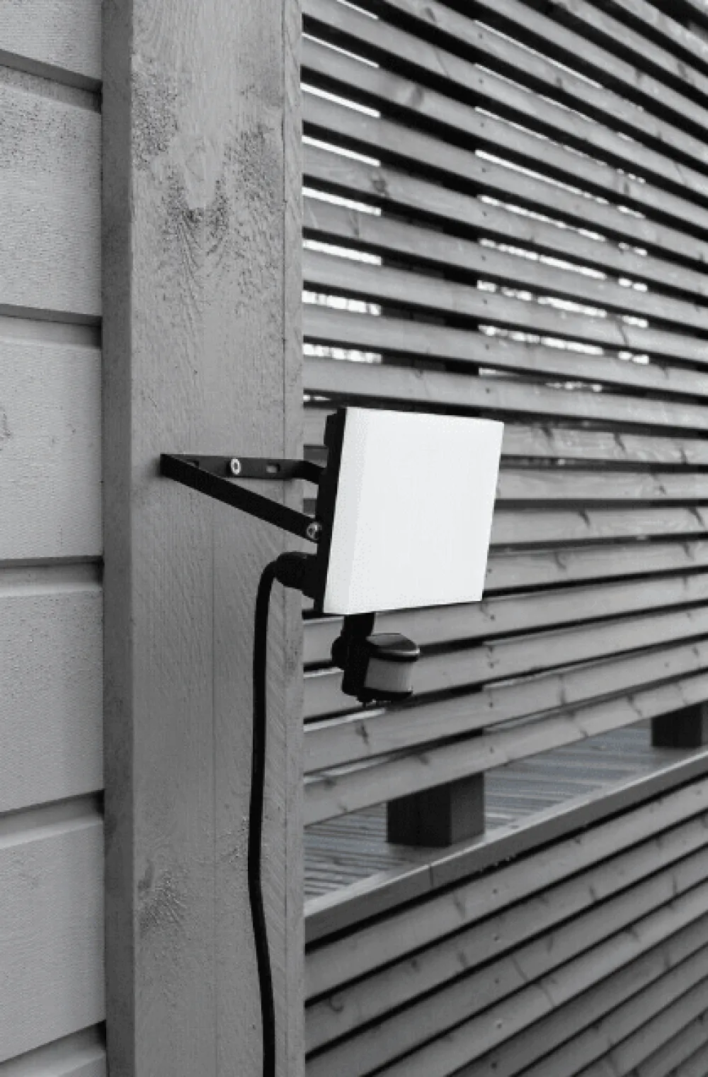 Airam Airflood 50W utelampa Svart