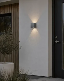 Outlet Lampan Alu Box 12cm vägglampa Aluminium
