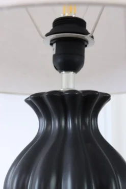 Hot Lampan Amfora 67cm bordslampa