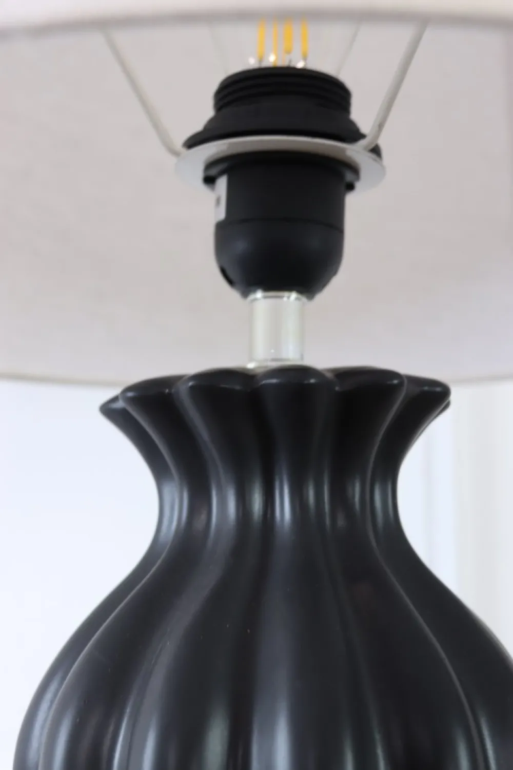 Hot Lampan Amfora 67cm bordslampa
