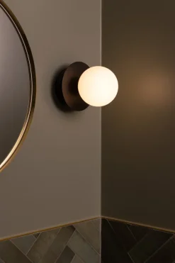 Hot Globen Lighting Art Deco Ø16 badrumslampa
