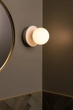 Hot Globen Lighting Art Deco Ø16 badrumslampa