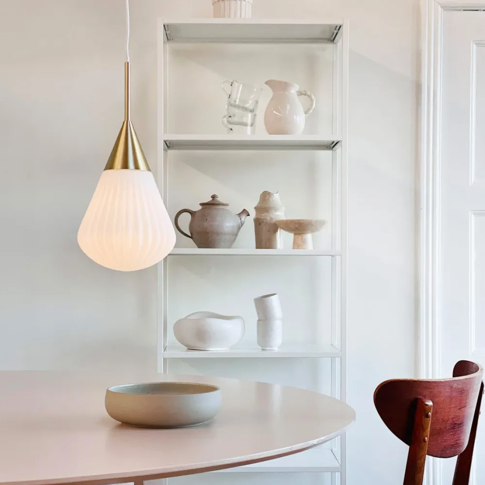 Dyberg Larsen Ballon Ø20 taklampa Vit