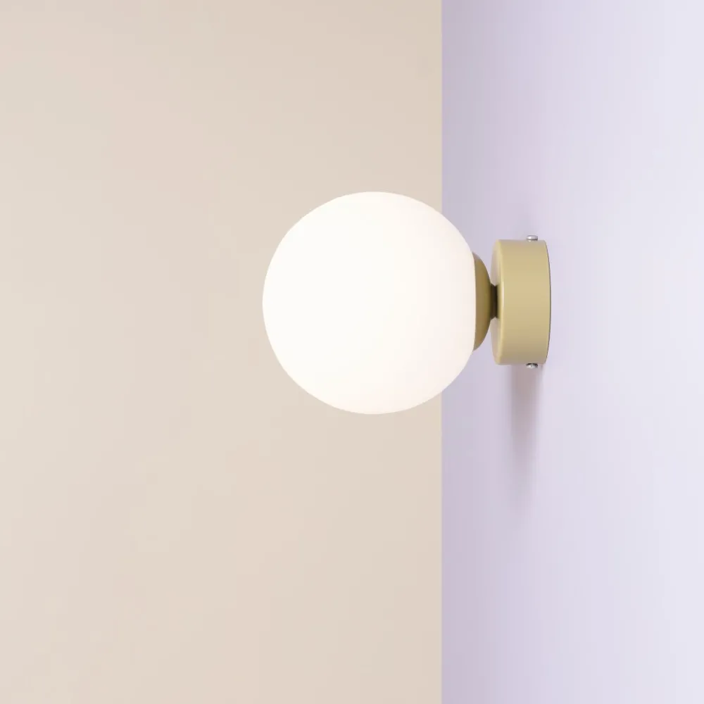 Hot Artera Ball Ø15 vägglampa