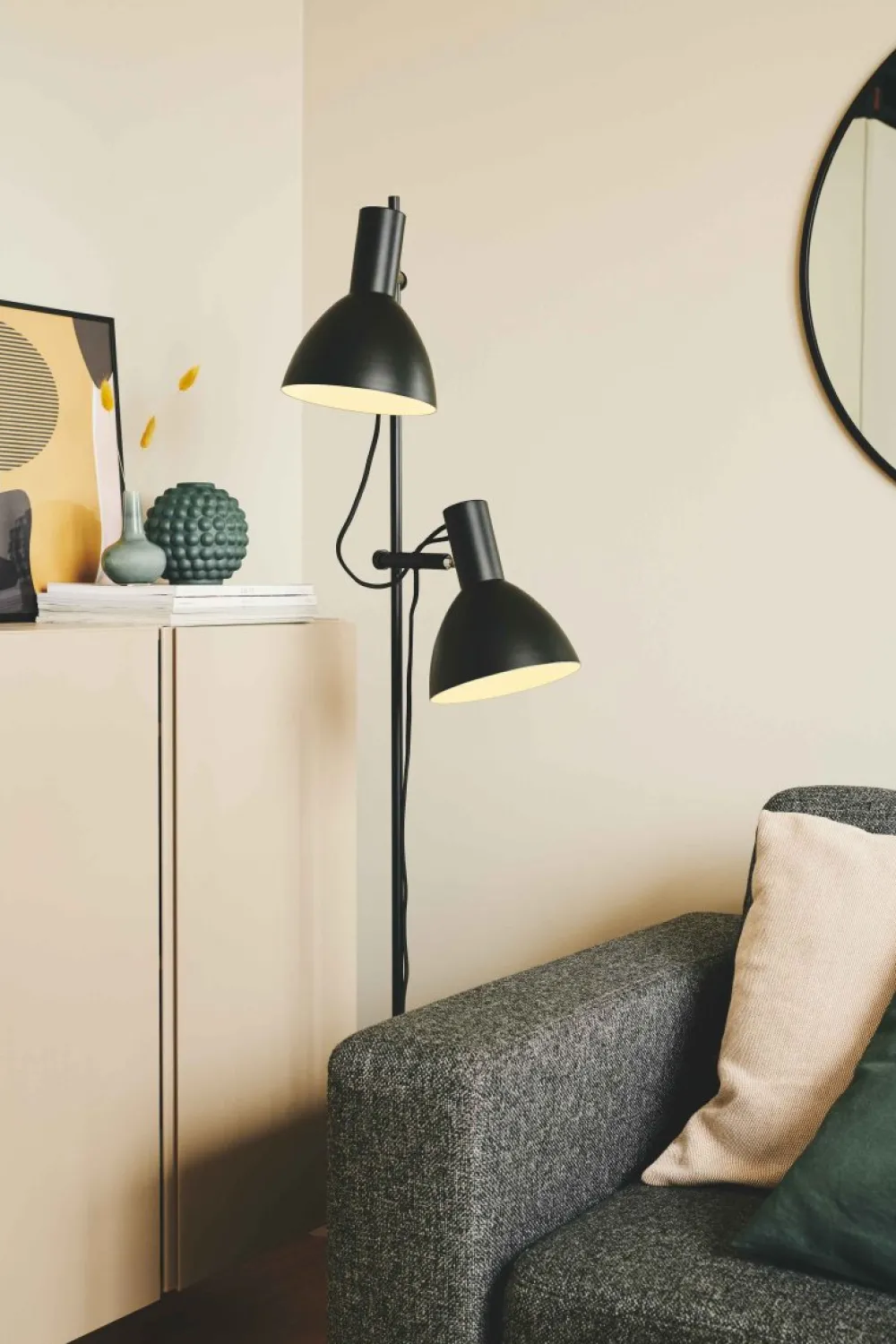 Sale Halo Design Baltimore 2 golvlampa Svart