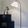 New Halo Design Berlin golvlampa