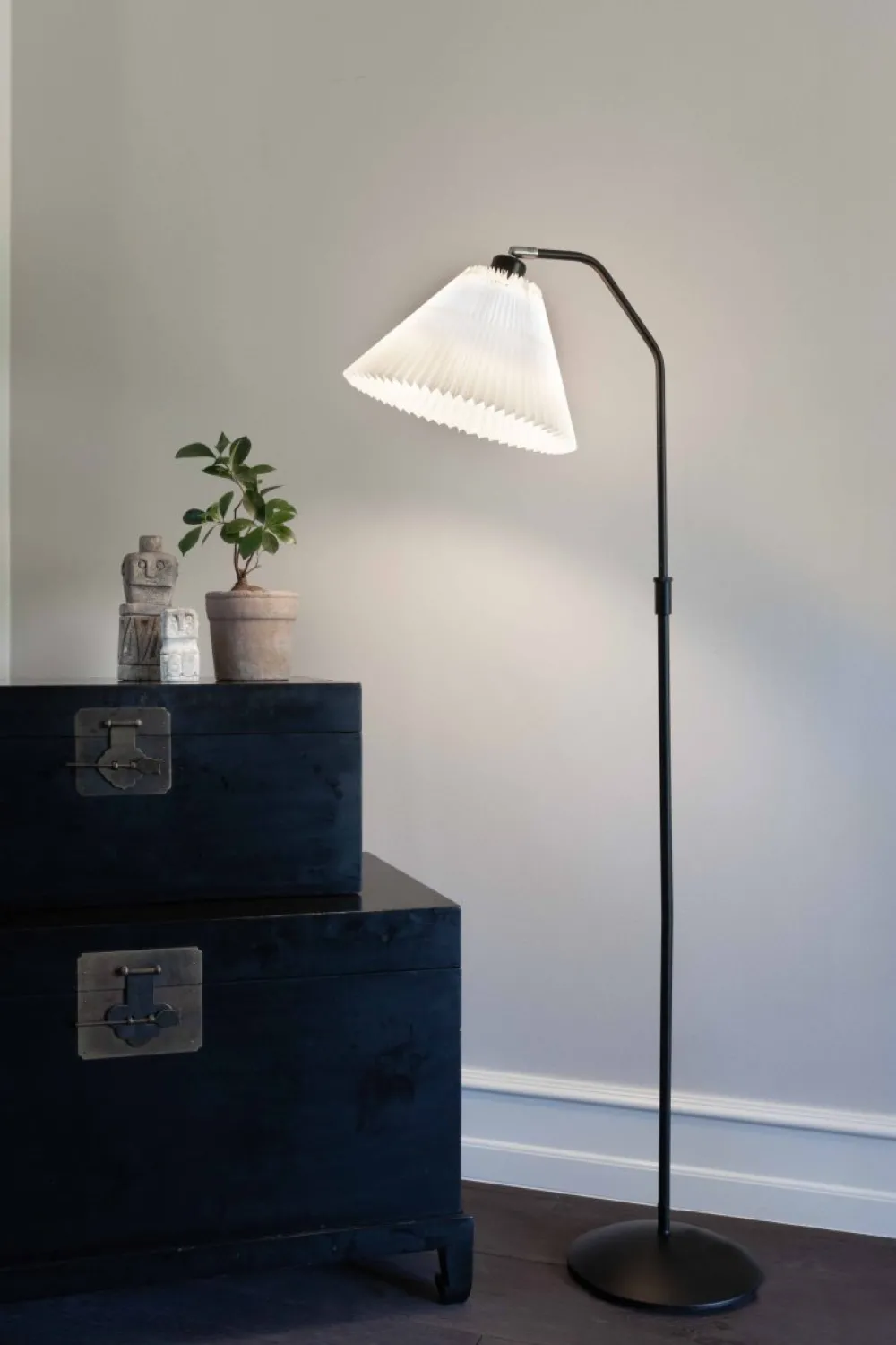 New Halo Design Berlin golvlampa