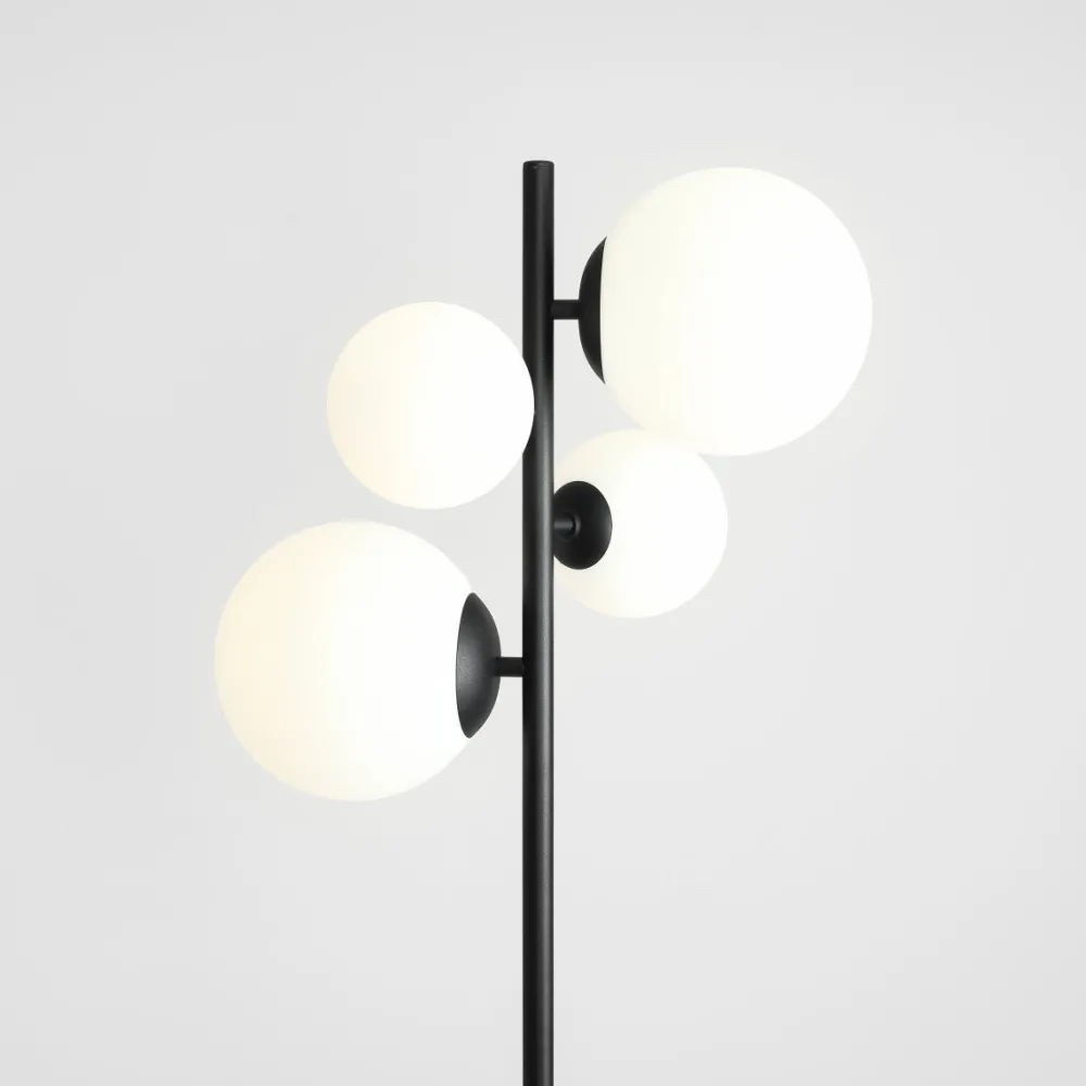 Sale Artera Bloom golvlampa Svart