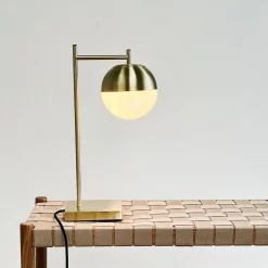 Sale Dyberg Larsen Caen 45cm bordslampa Mässing/vit