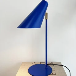 Hot Dyberg Larsen Cale 50cm skrivbordslampa