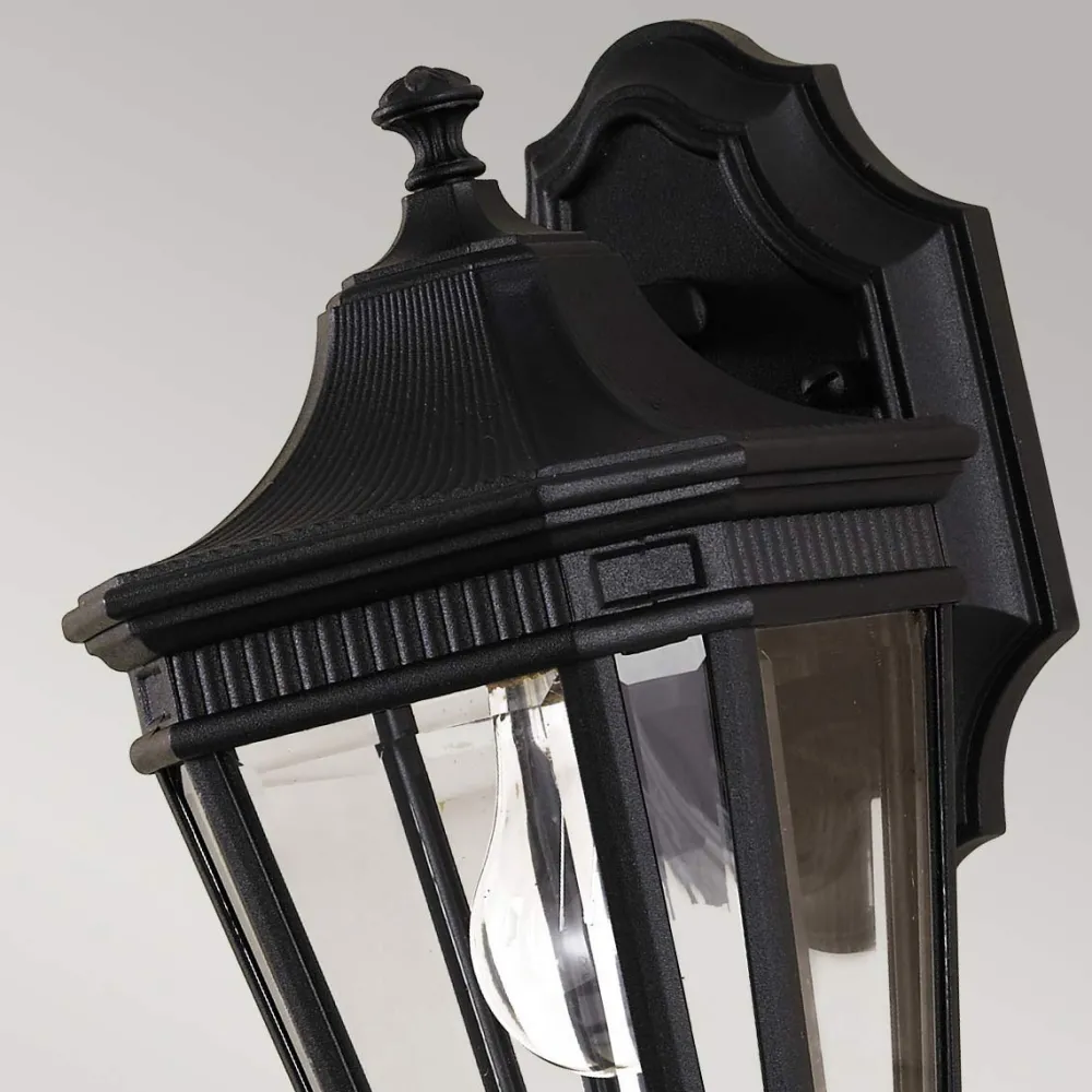 Hot Elstead Lighting Cotswold Lane utelampa Svart