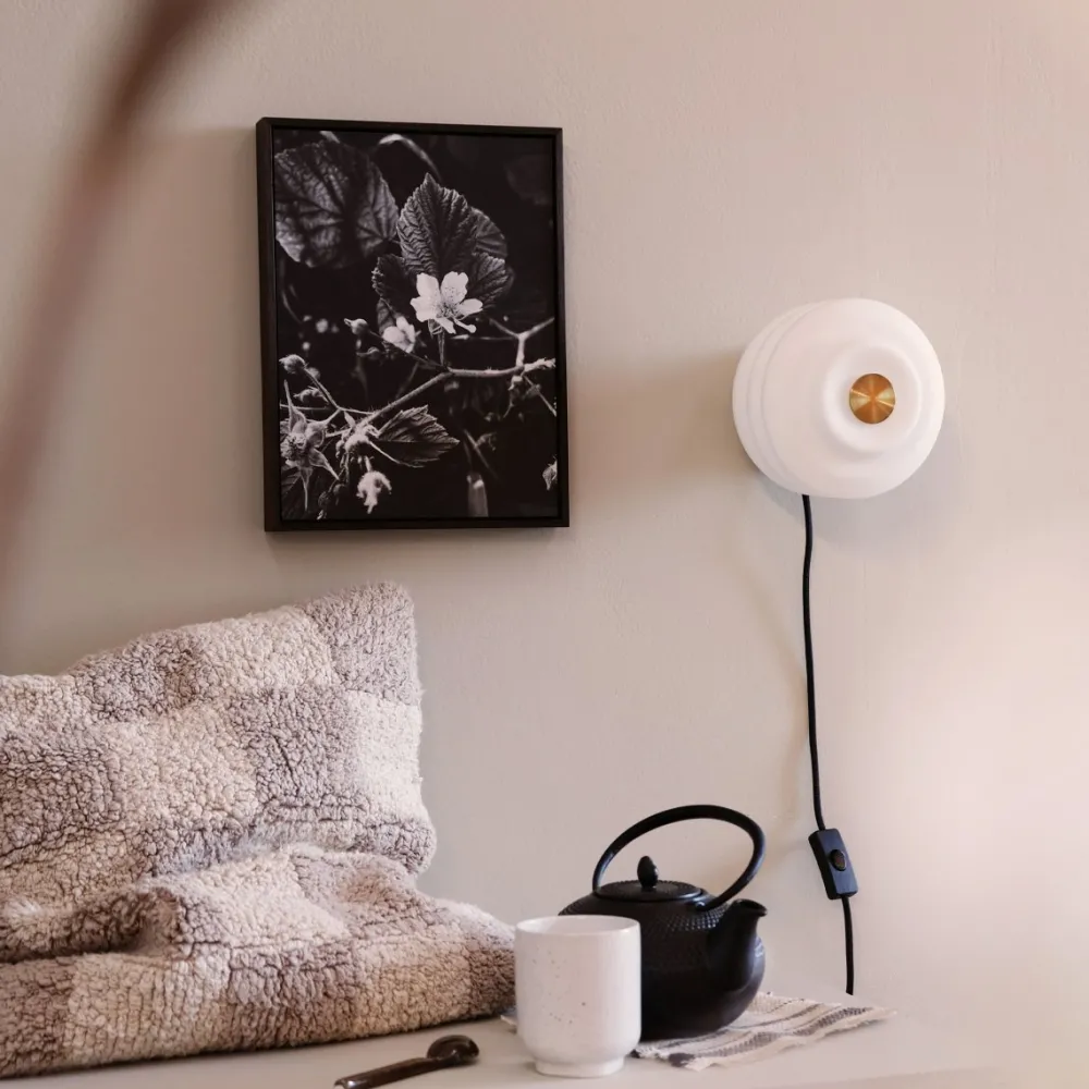 Sale Dyberg Larsen Diva Ø18 vägglampa Vit