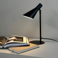 Outlet Dyberg Larsen DL12 Mini 40cm skrivbordslampa