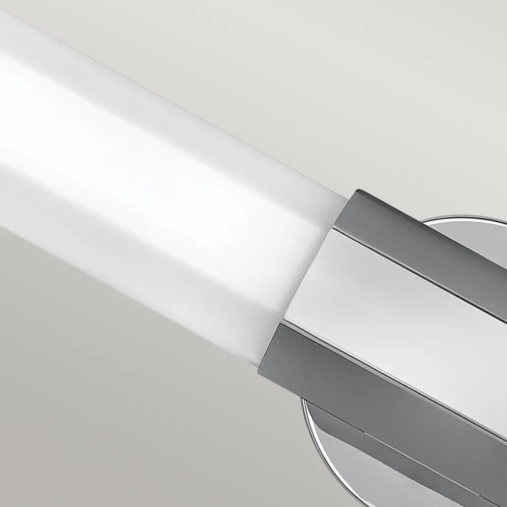 Elstead Lighting Facet 65cm badrumslampa