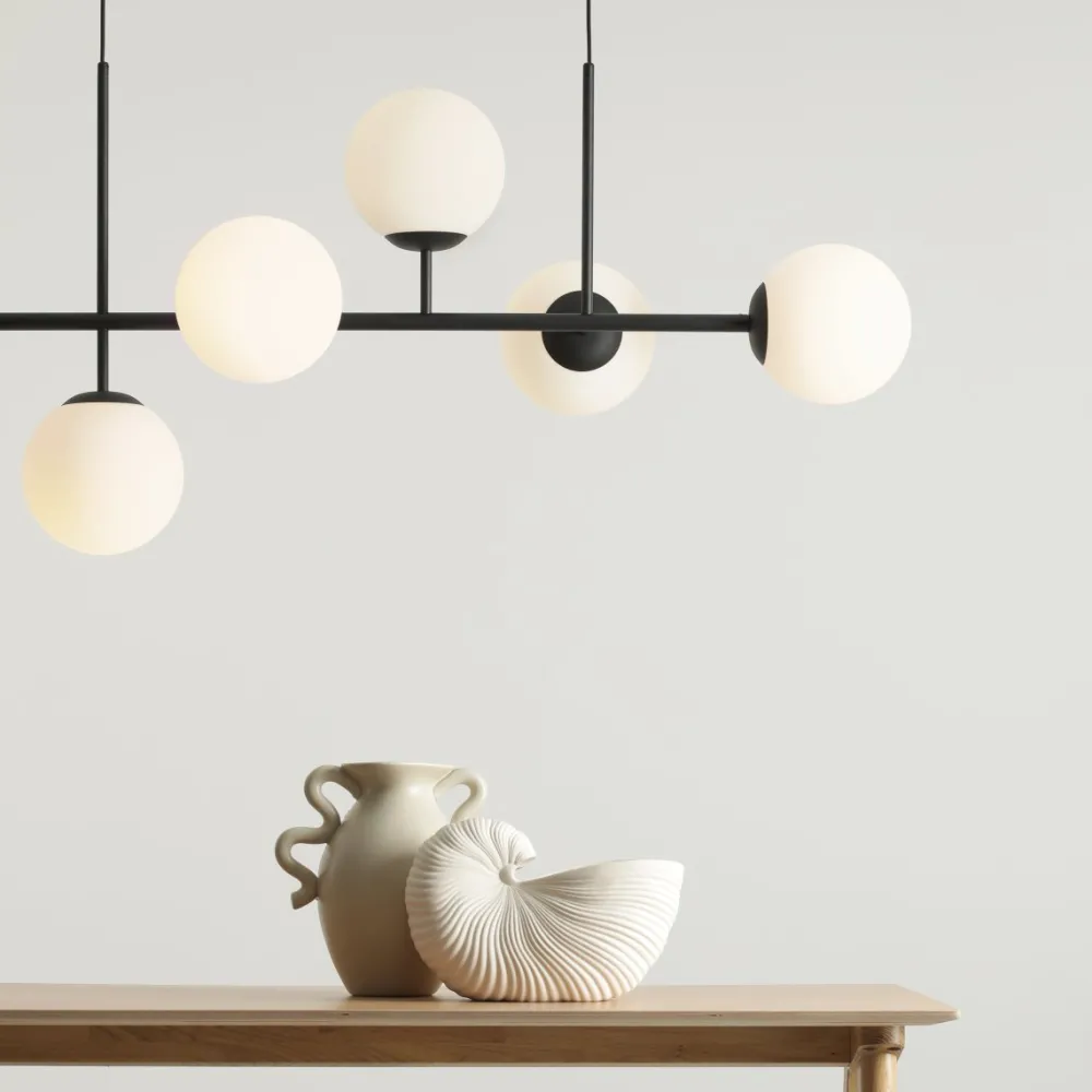 Clearance Artera Fin 142cm taklampa Svart