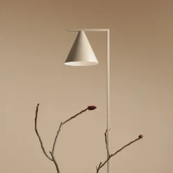 New Artera Form 1 golvlampa