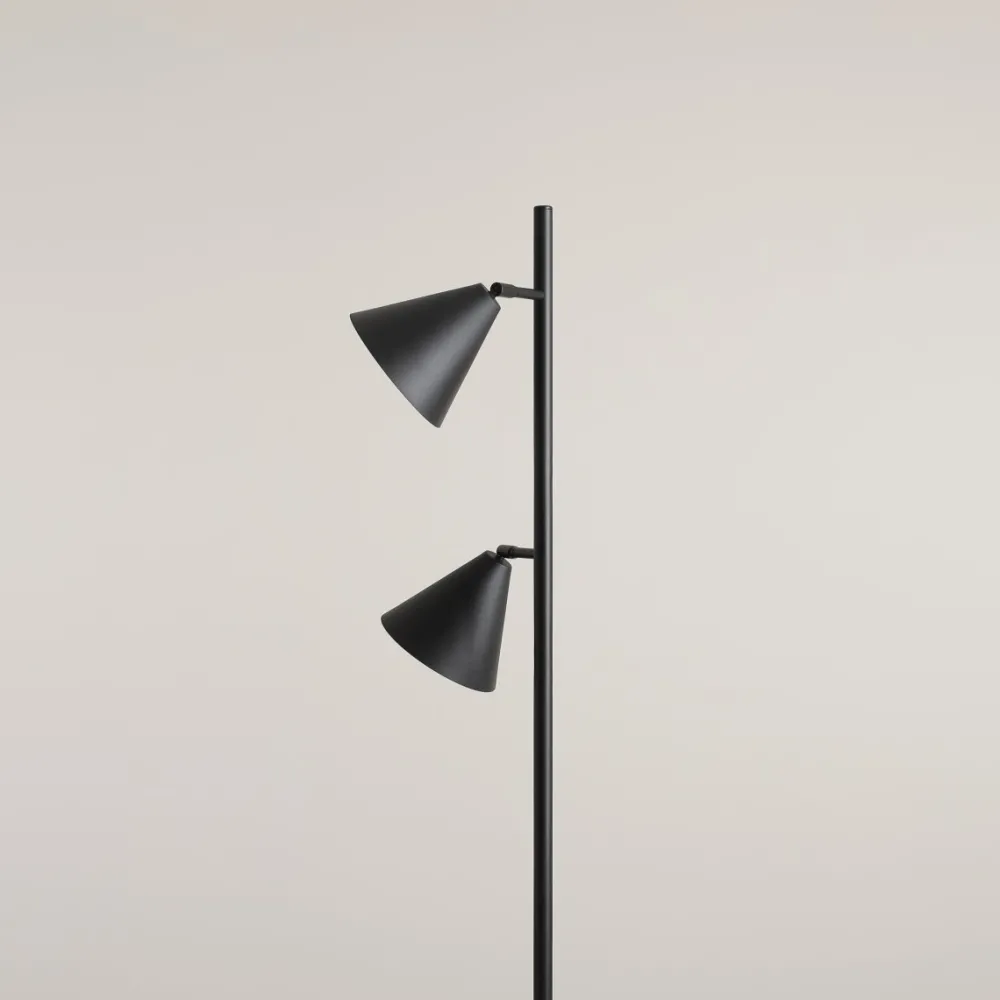 Clearance Artera Form 2 golvlampa