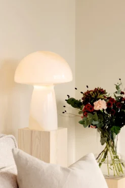 Globen Lighting Fungo Swirl 42cm bordslampa Beige