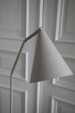 New Markslöjd Funil golvlampa