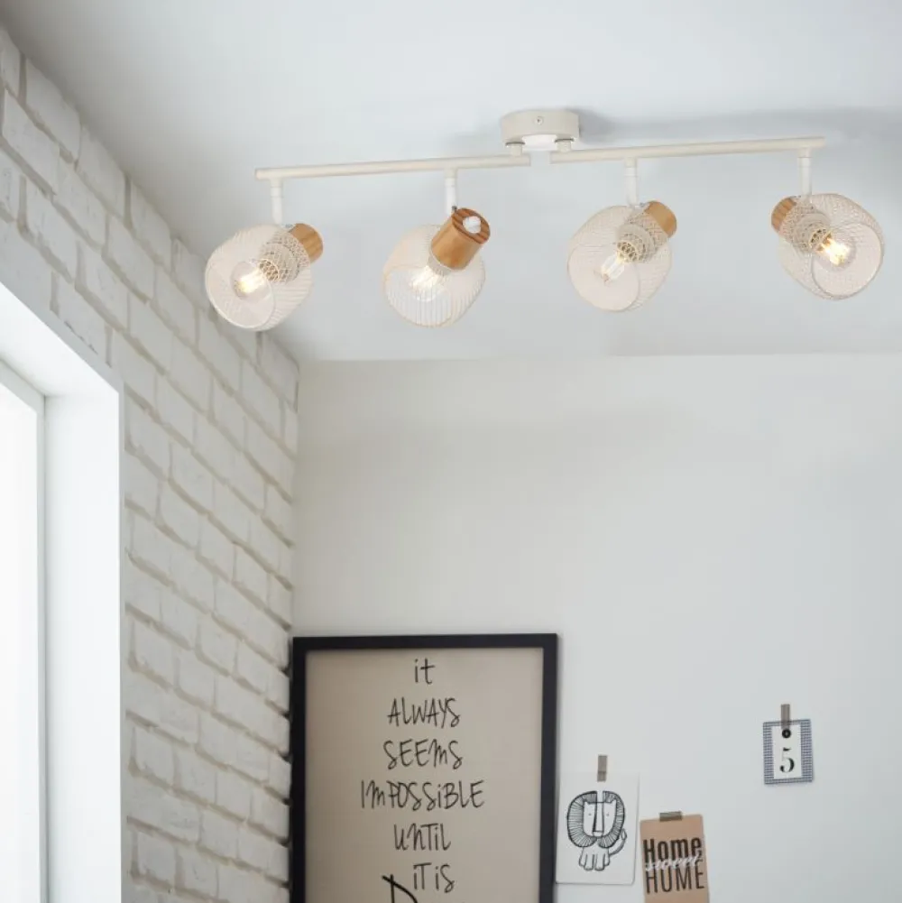Brilliant Giada 4 spotlight
