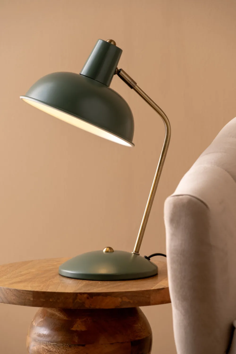 New Leitmotiv Hood 38cm skrivbordslampa