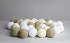 Hot Irislights Creamy White 35 bollar Beige