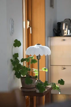 New Markslöjd Kurage 43cm bordslampa