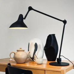 Online Dyberg Larsen Lotus 85cm skrivbordslampa Svart