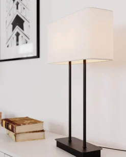 Hot By Rydéns Luton 56cm bordslampa Svart