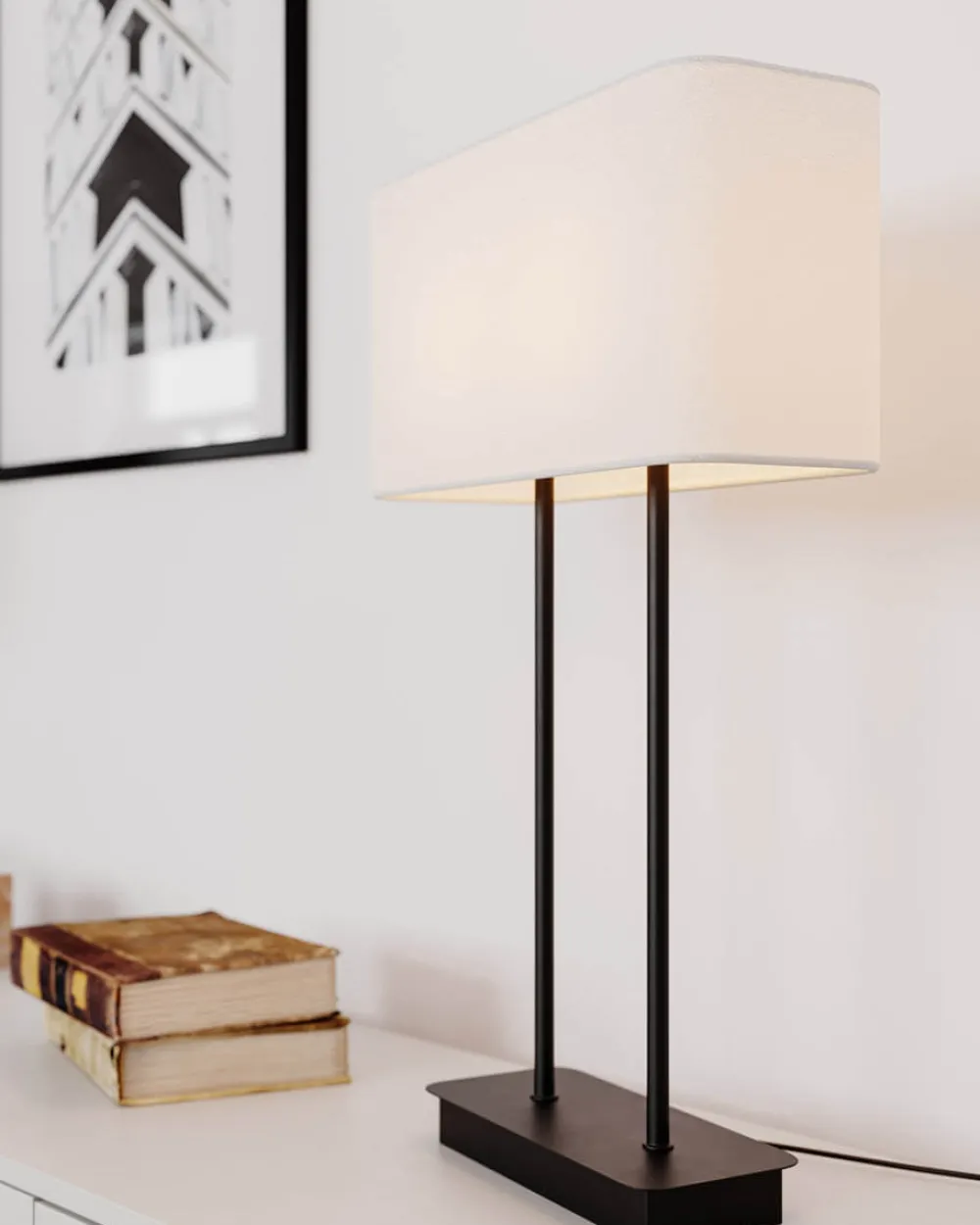 Hot By Rydéns Luton 56cm bordslampa Svart