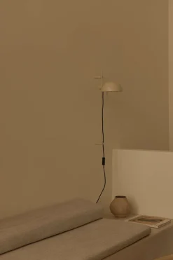 Clearance Faro Barcelona Matilda 60cm vägglampa