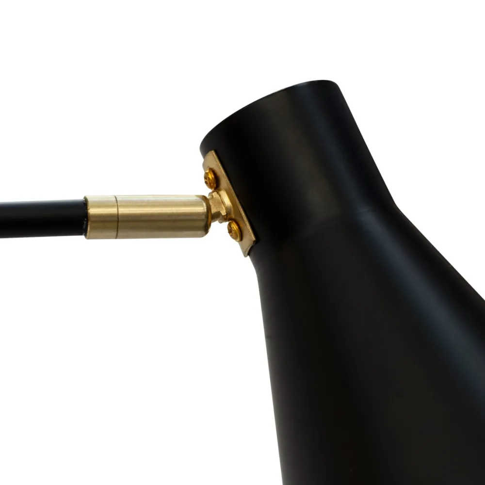 Discount Dyberg Larsen Miles golvlampa Svart