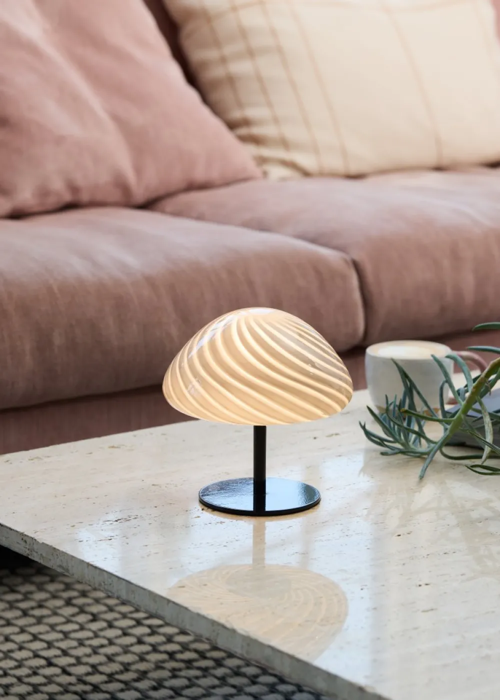 Clearance Halo Design Mini Mush 17cm bordslampa
