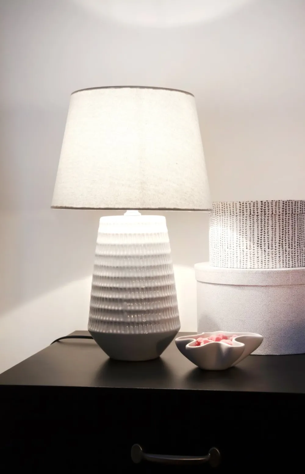 Aneta Lighting Mona 45cm bordslampa Vit