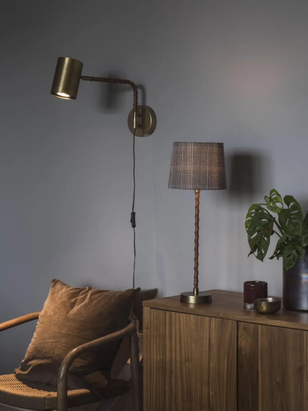 PR Home Nora 25cm vägglampa Guld