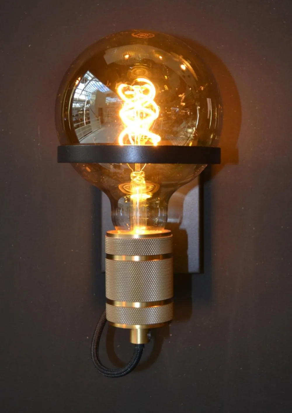 Hot Lucide Ottelien 22cm vägglampa Svart