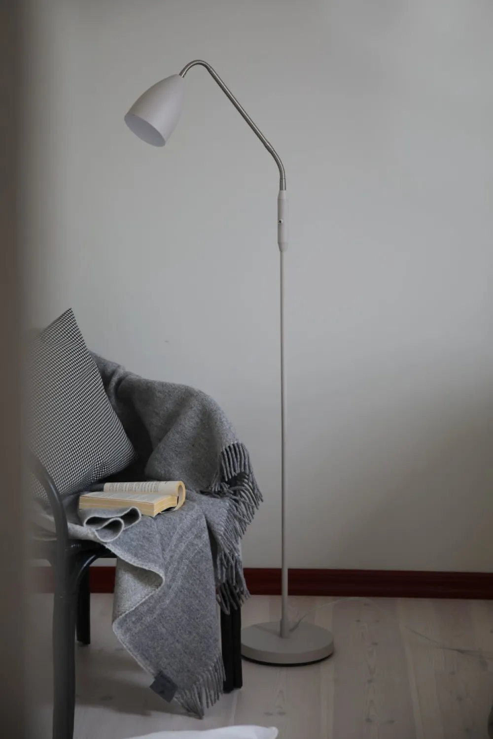 Hot Markslöjd Patro golvlampa