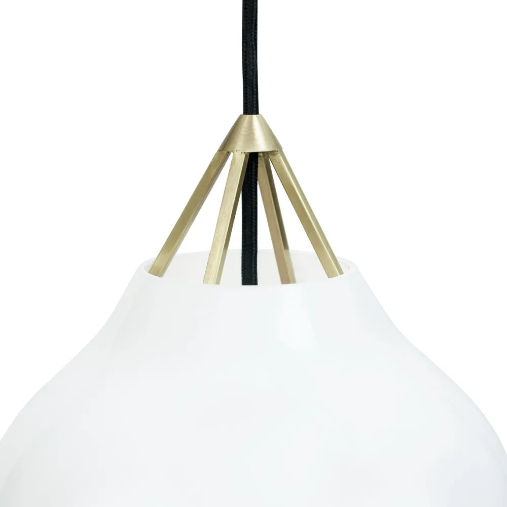 Outlet Dyberg Larsen Pyra Ø30 taklampa