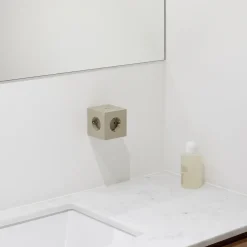 Online Avolt Square 2 Socket extender with 30W Dual USBC