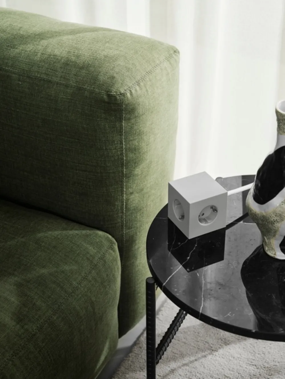 Outlet Avolt Square 1 with 30W Dual USBC & Magnetic base, 1.8m