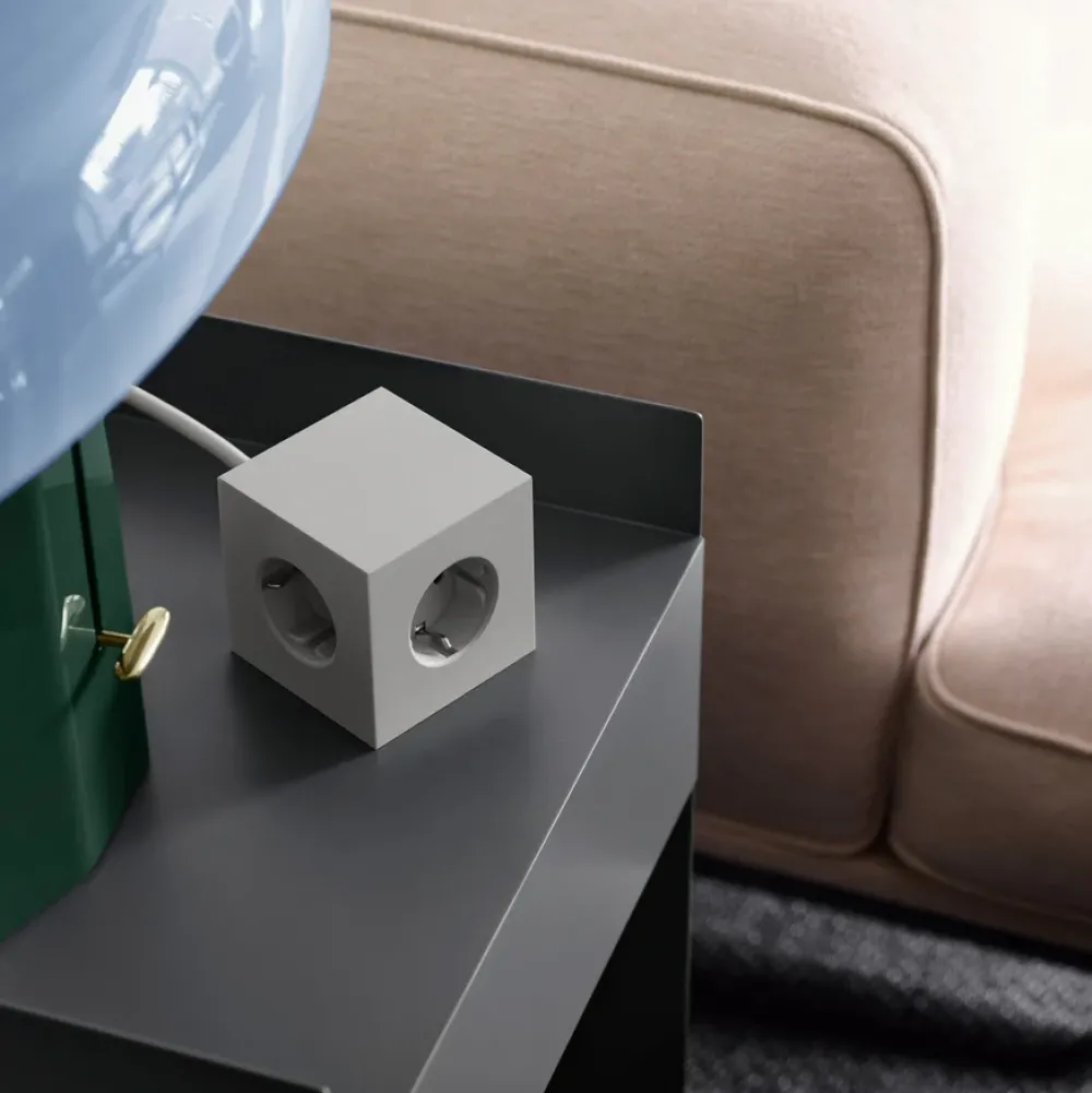 Outlet Avolt Square 1 with 30W Dual USBC & Magnetic base, 3m