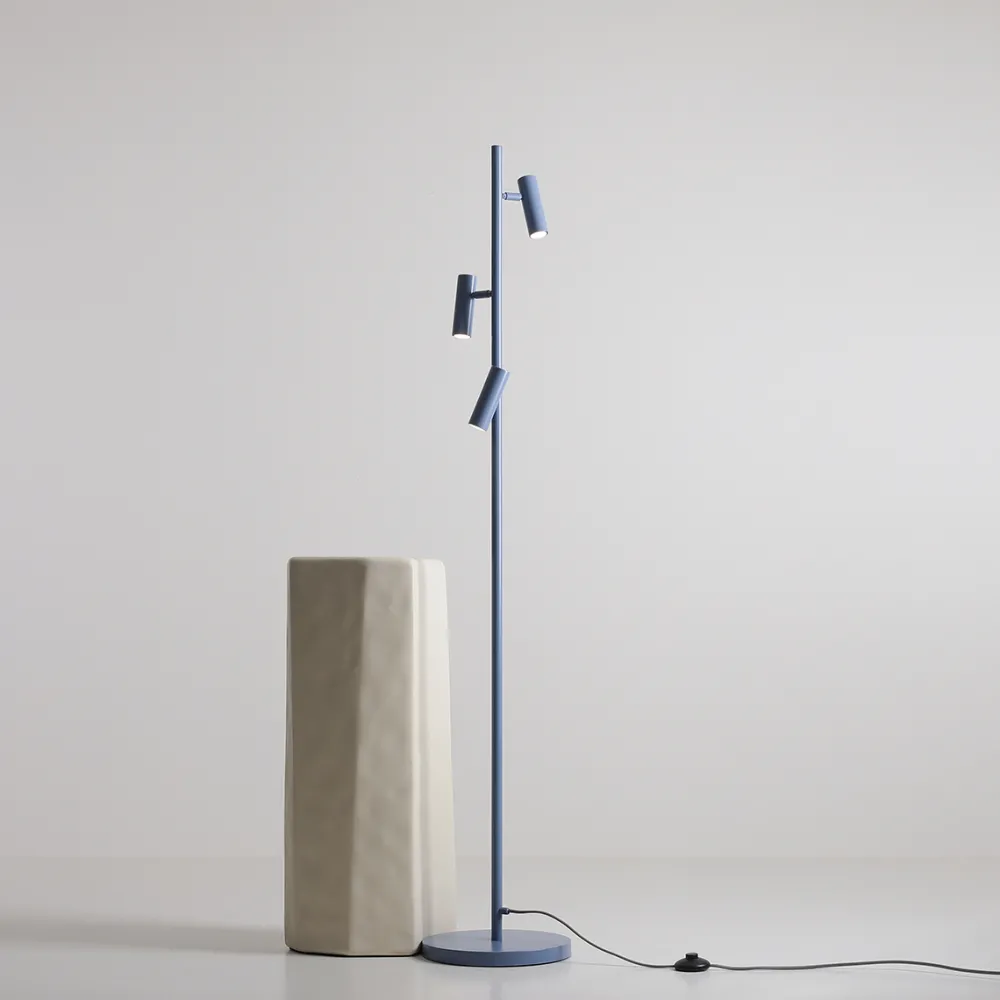 Clearance Artera Trevo golvlampa Blå