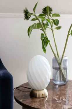 Hot Halo Design Twist 22cm bordslampa