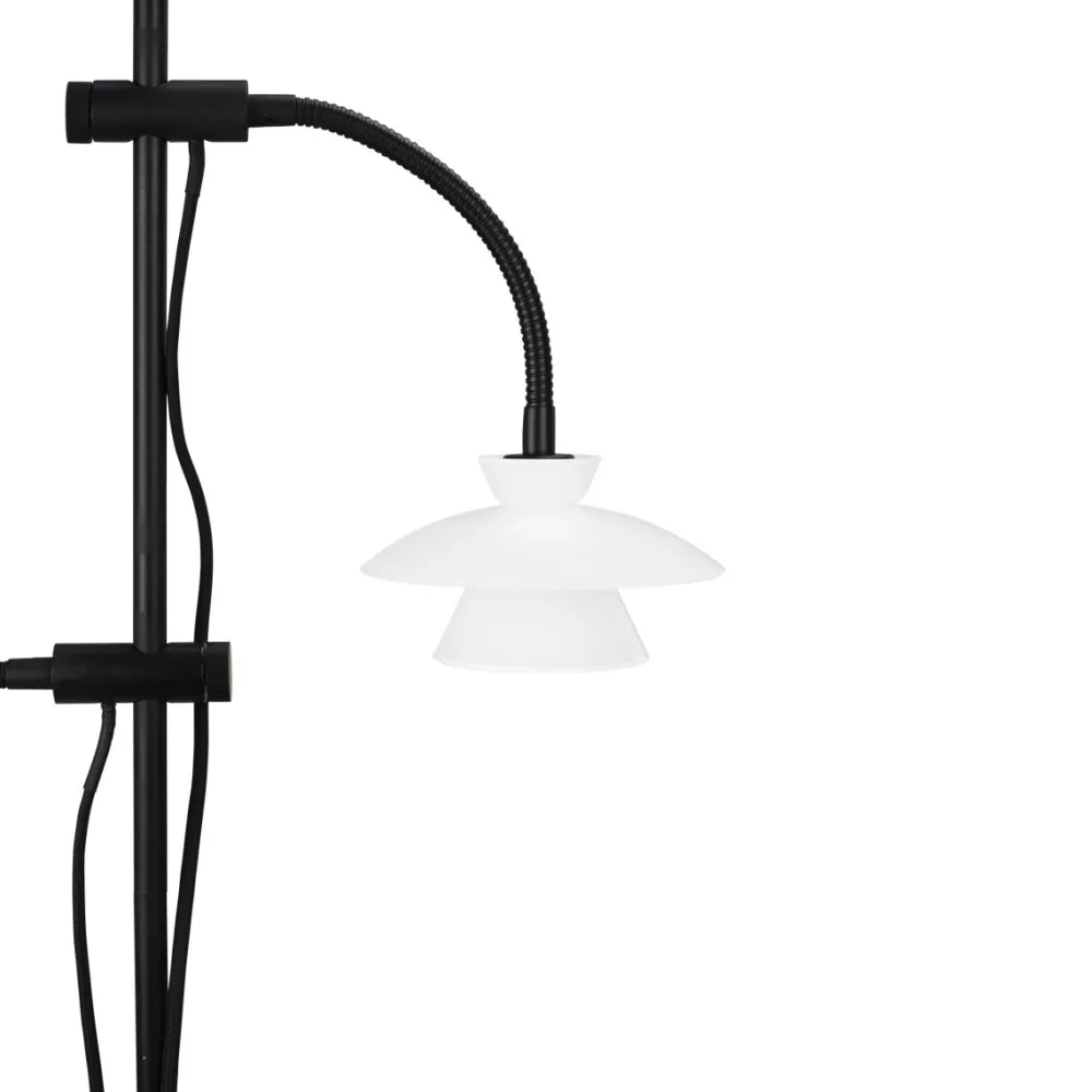 Online Dyberg Larsen Valby golvlampa Svart