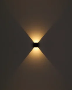 New Globo Lighting Veronika utelampa Svart