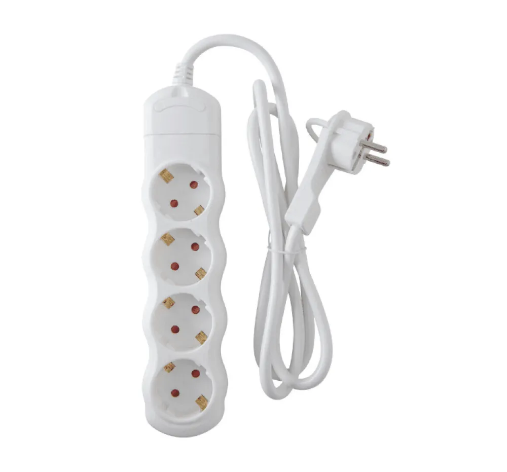 Clearance Airam 4-vägs grenuttag + platt propp