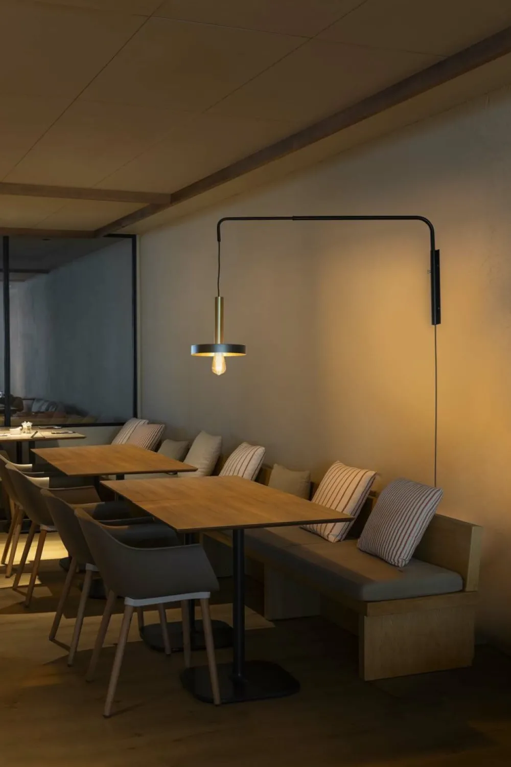 Online Faro Barcelona Whizz 70cm vägglampa